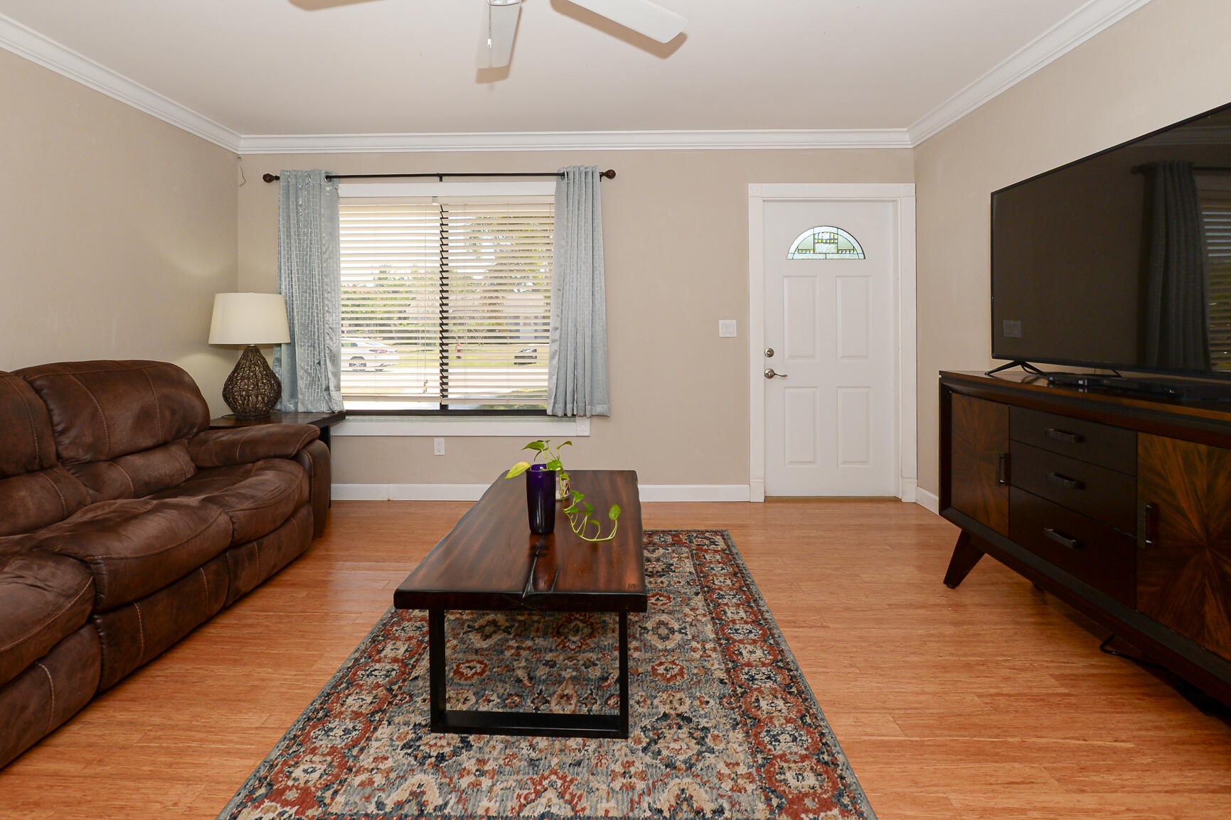 207 SW Bridgeport Drive