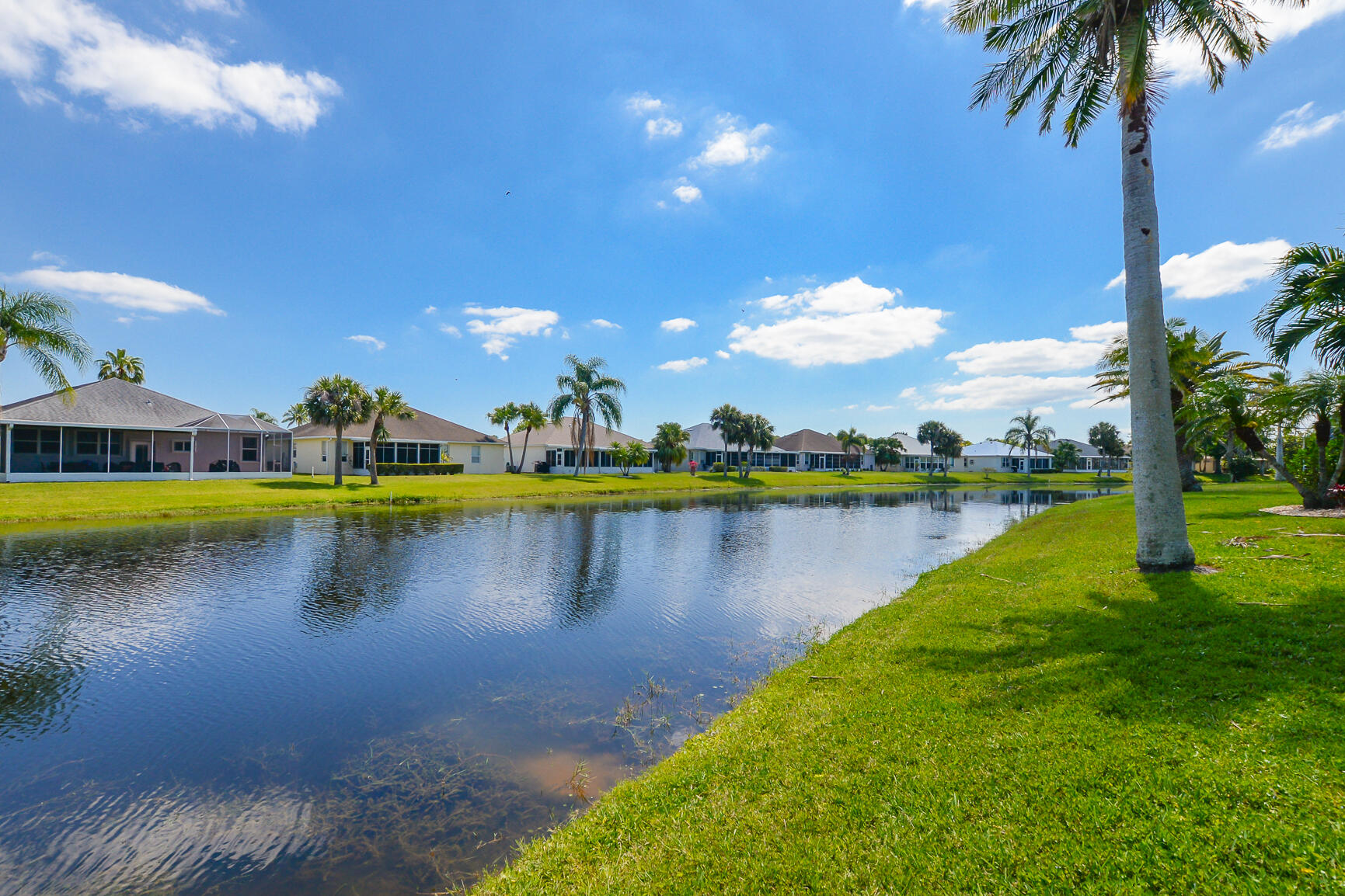 600 NW Lambrusco Drive