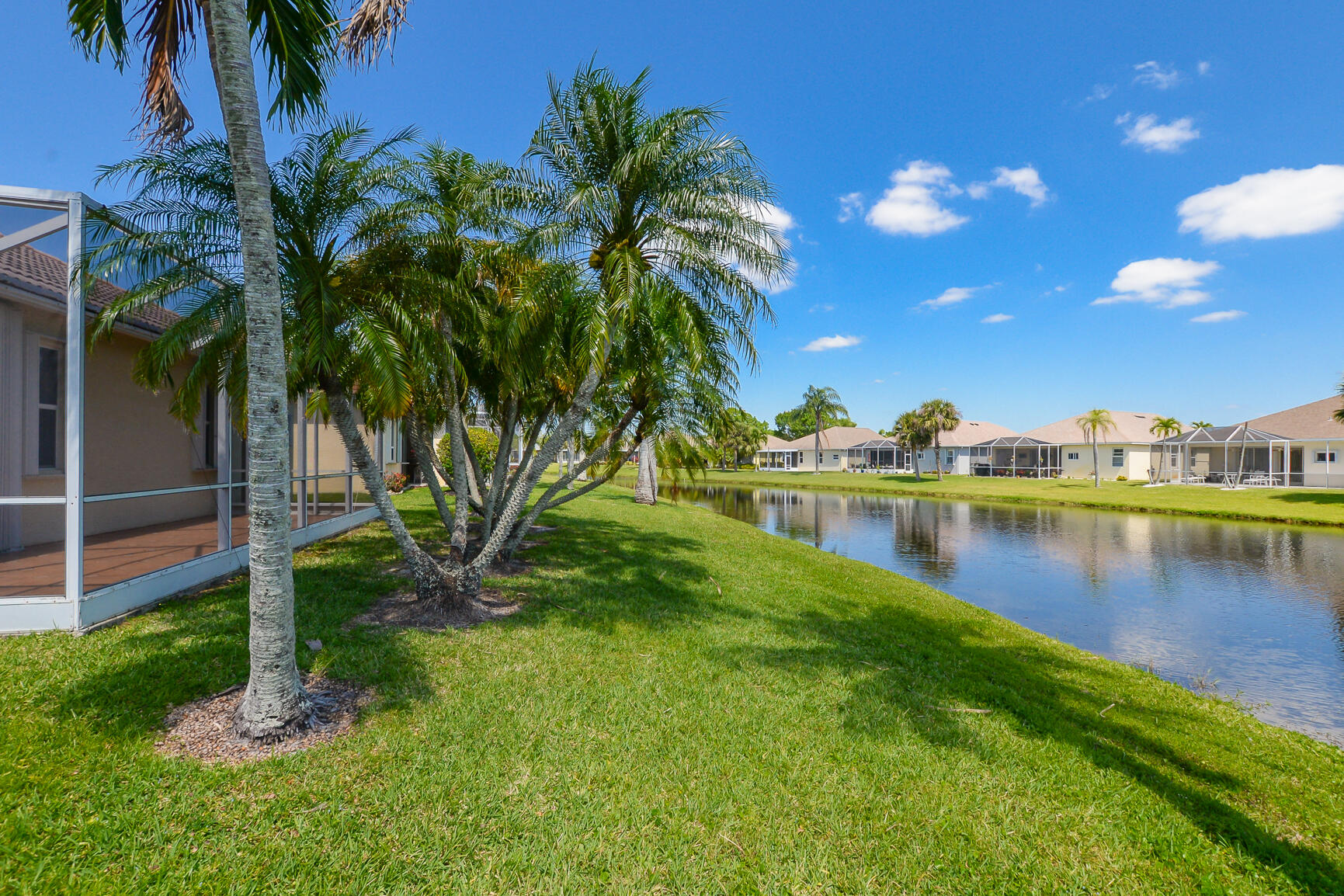 600 NW Lambrusco Drive