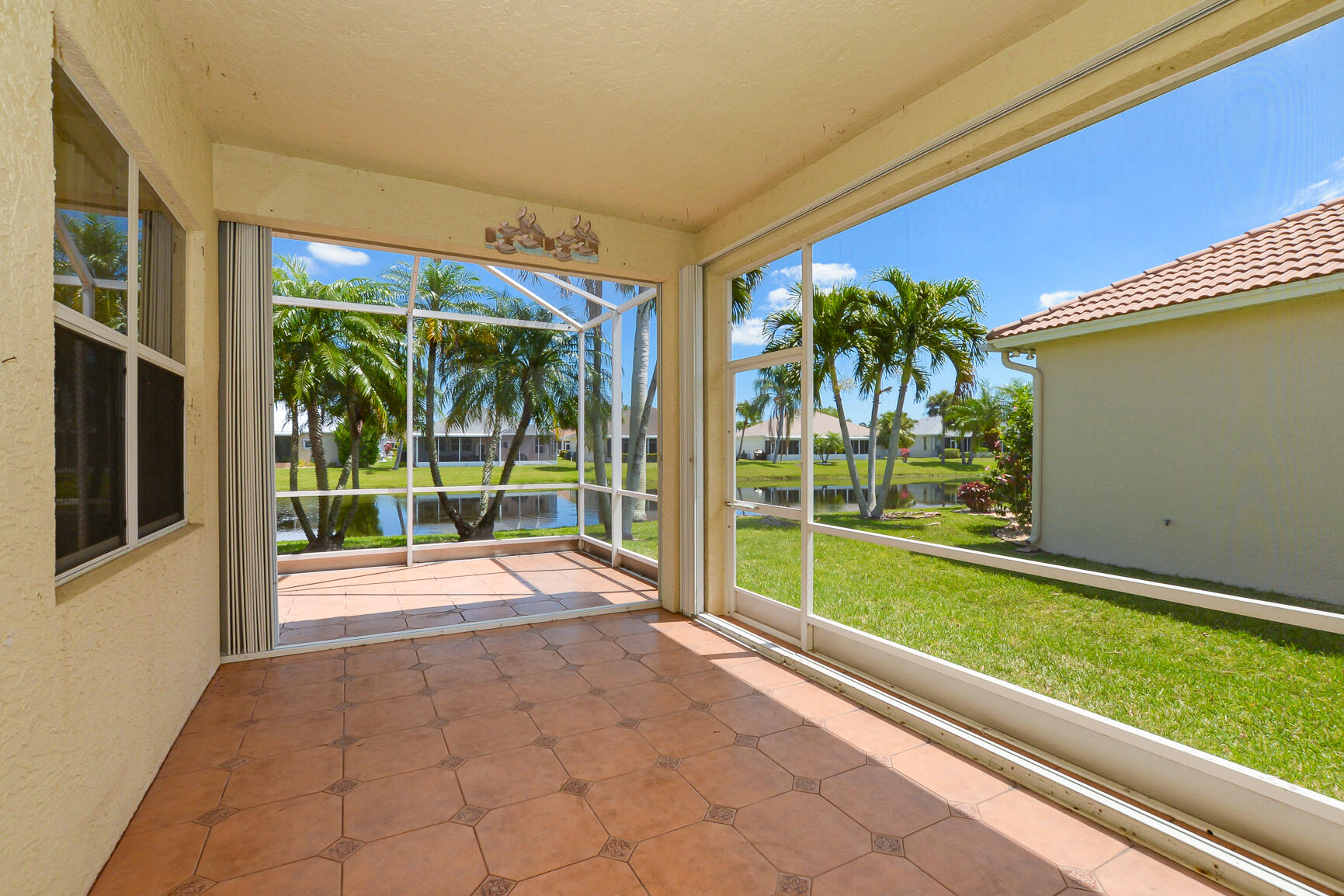 600 NW Lambrusco Drive