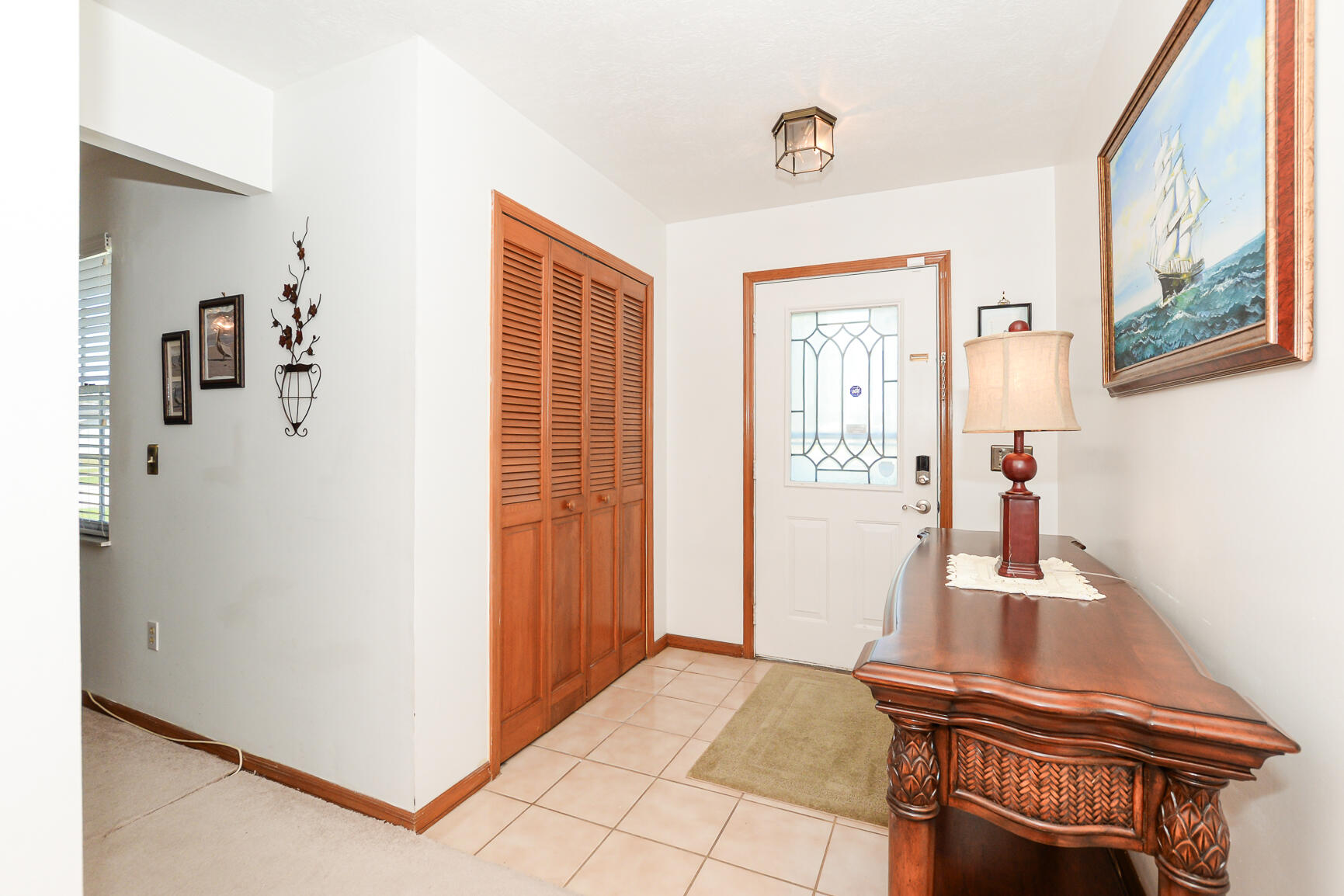 102 NE Surfside Avenue