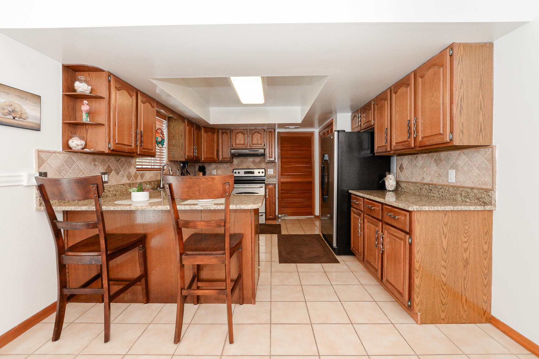 102 NE Surfside Avenue