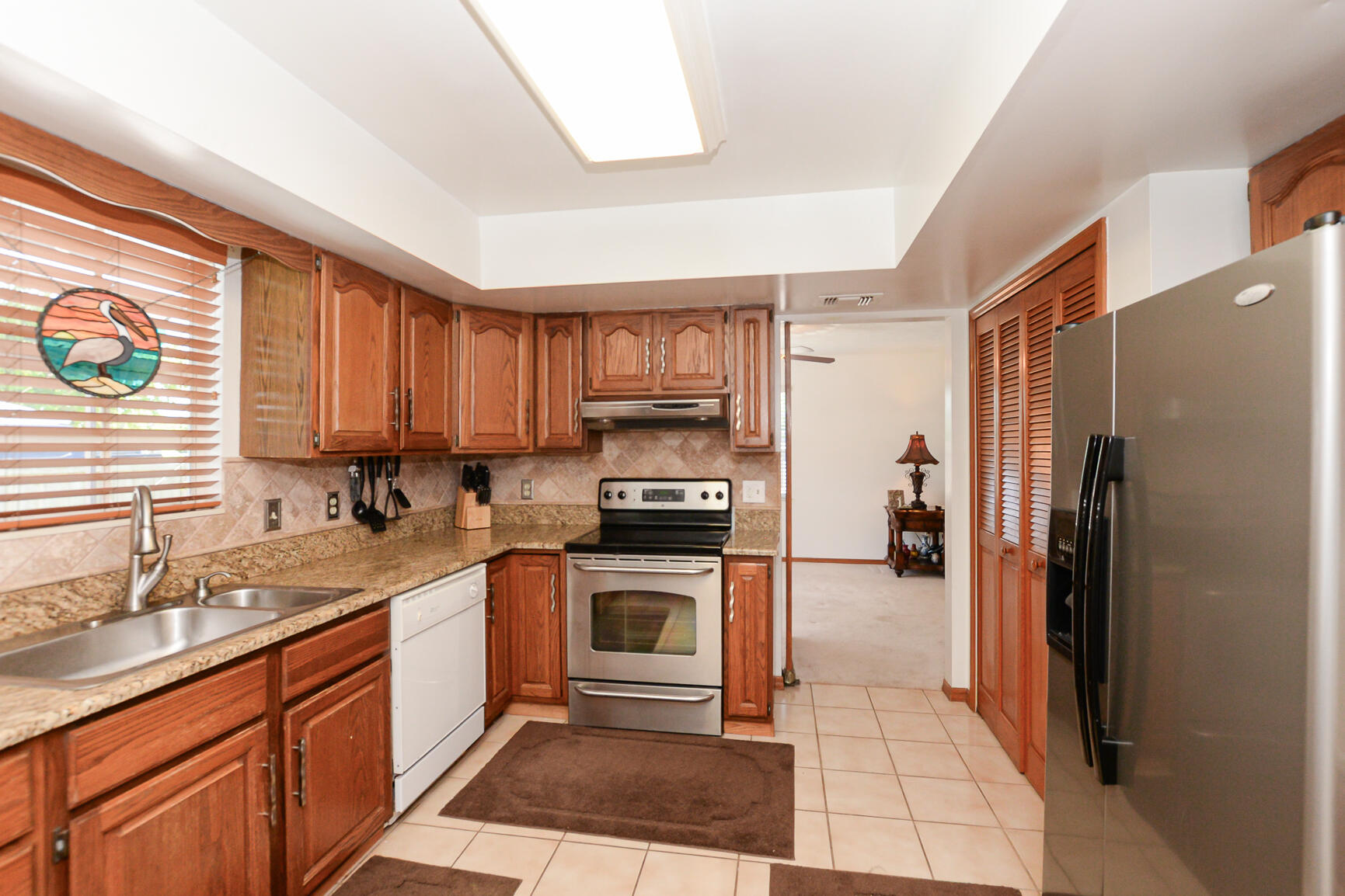 102 NE Surfside Avenue