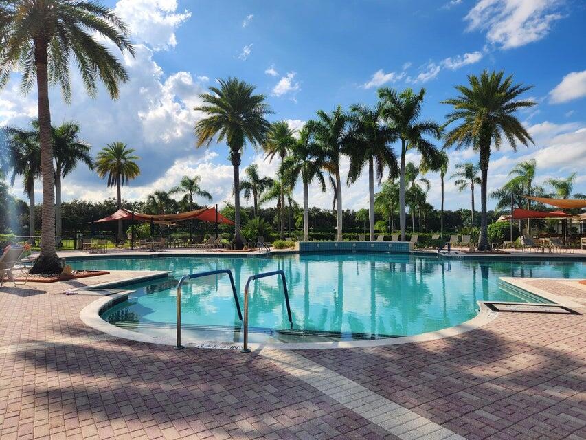 296 NW Toscane Trail