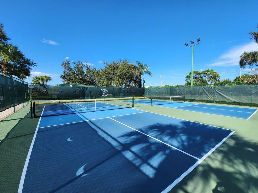 296 NW Toscane Trail