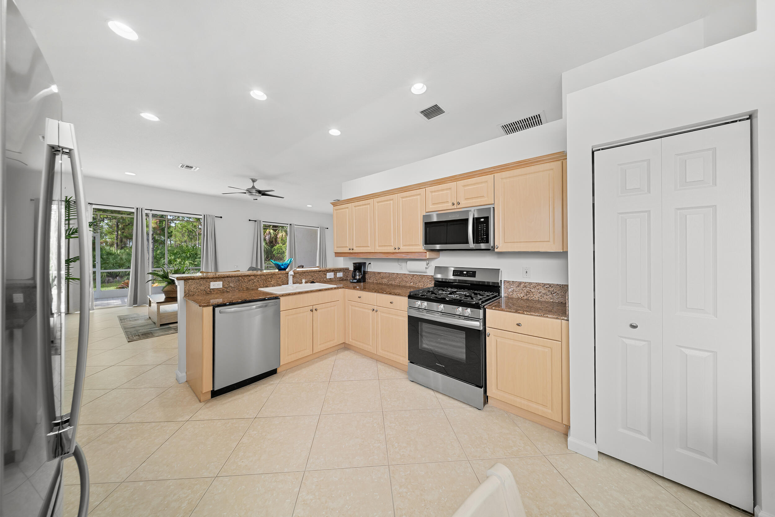 296 NW Toscane Trail