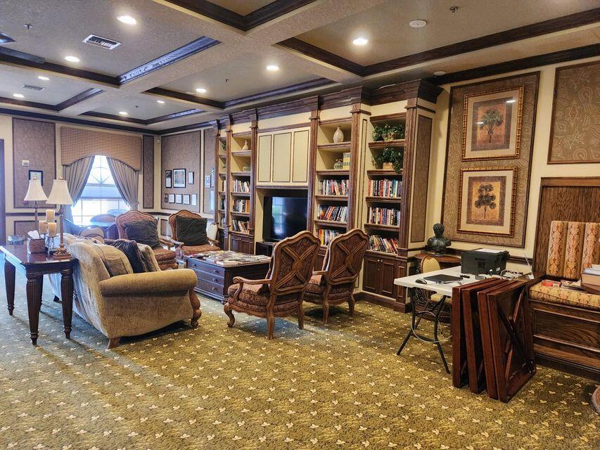 296 NW Toscane Trail