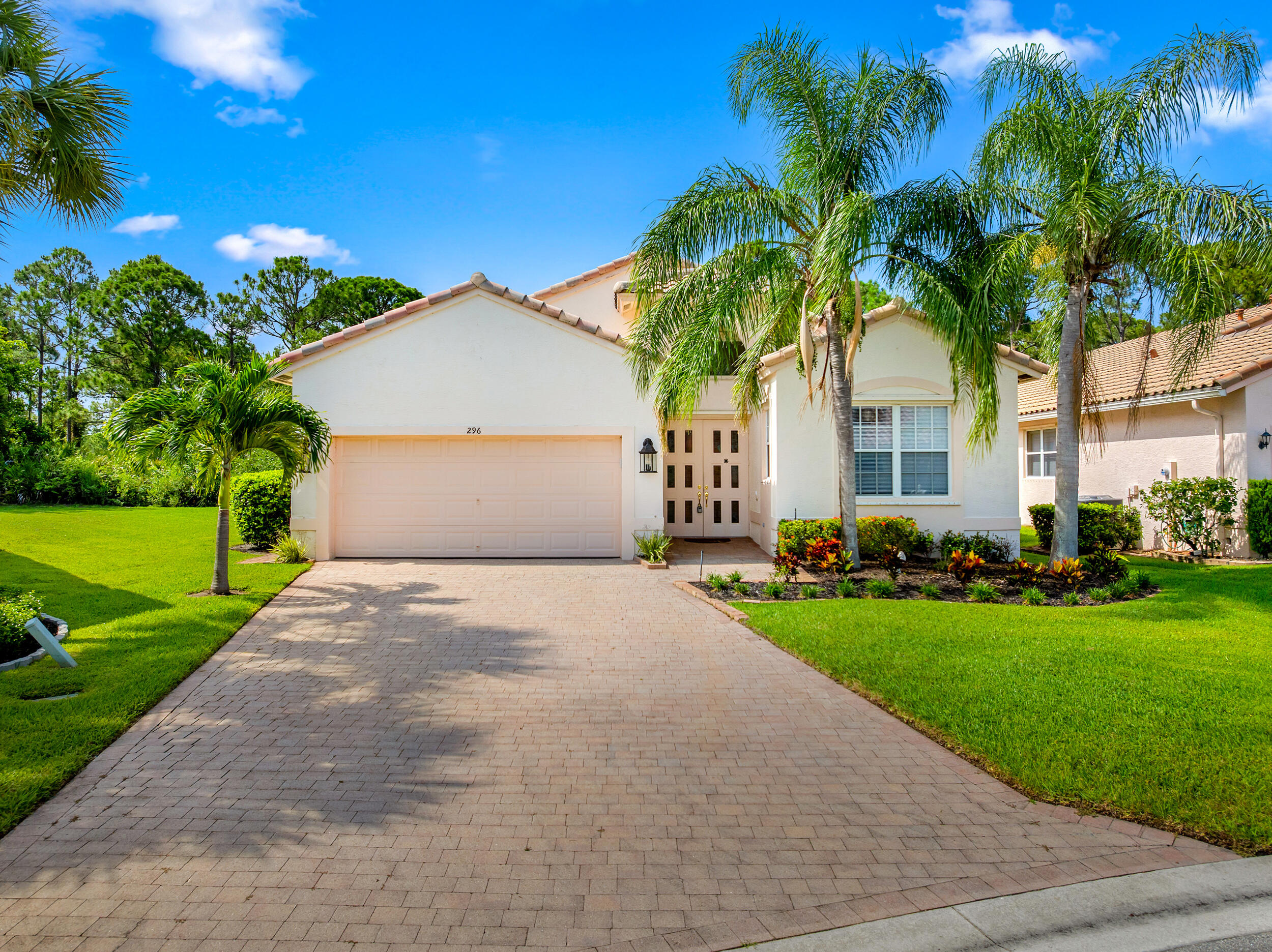 296 NW Toscane Trail