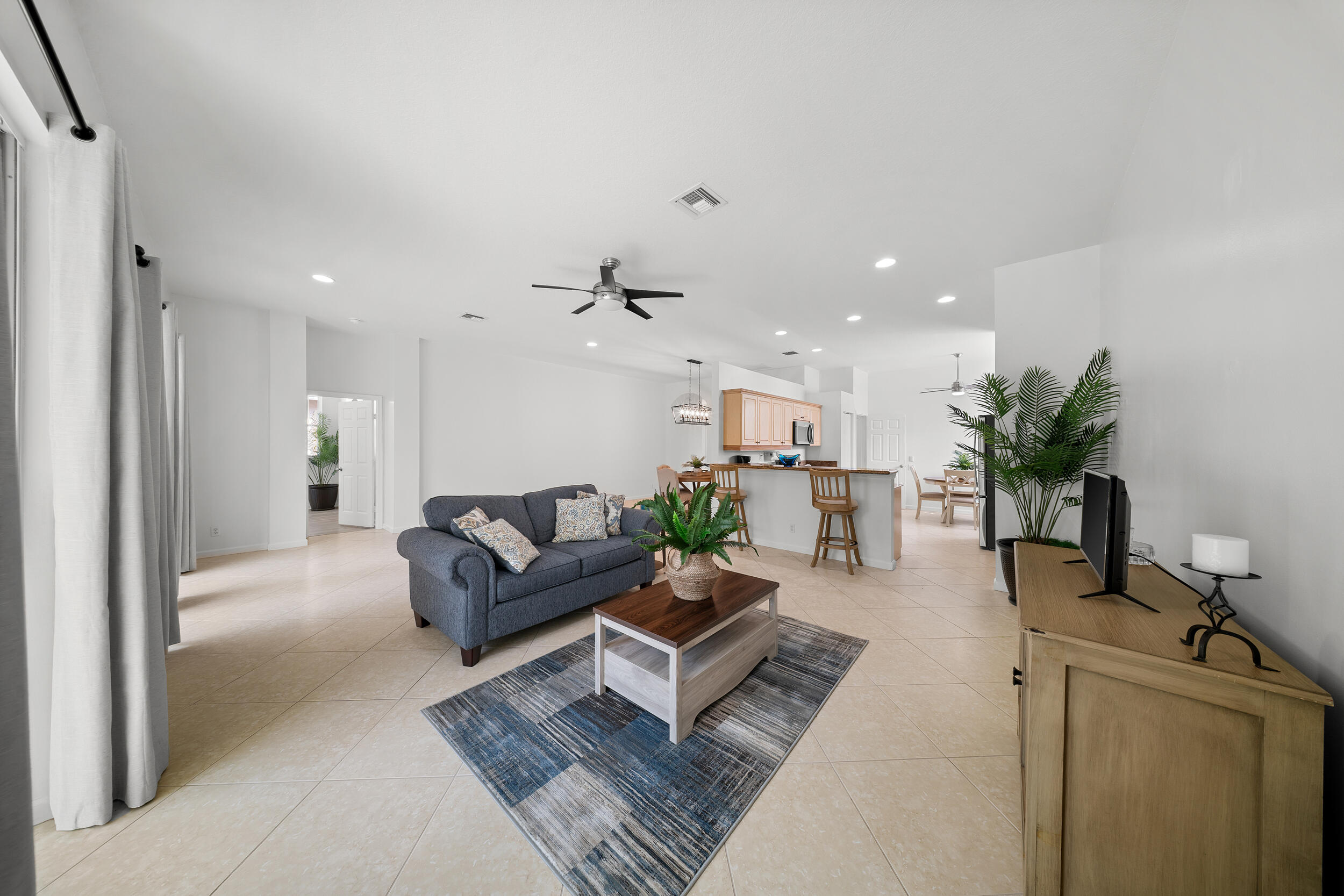 296 NW Toscane Trail