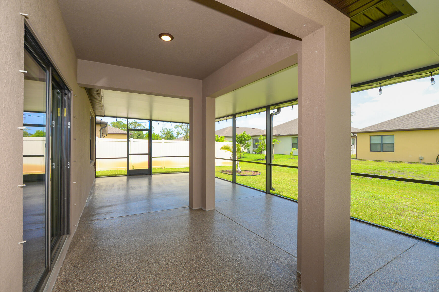 6326 NW Northwood Loop
