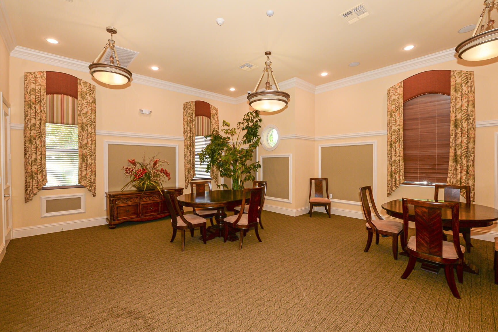 6326 NW Northwood Loop