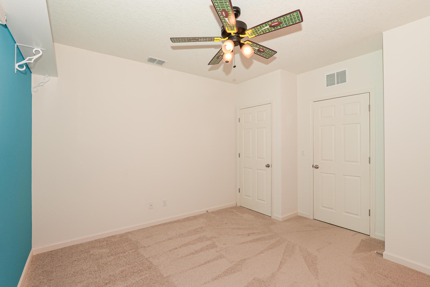 6326 NW Northwood Loop