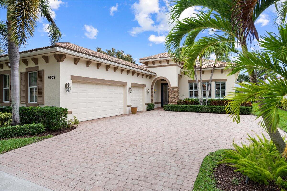 9926 SW Nuova Way