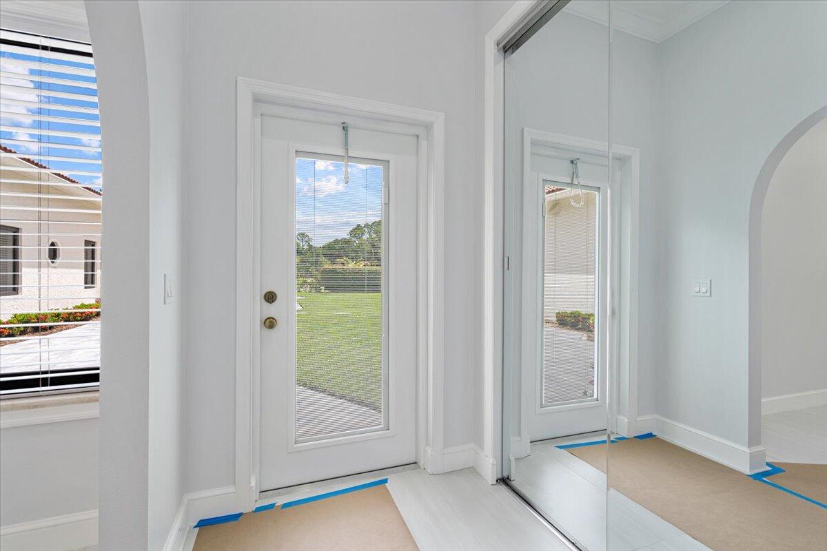 7916 Saddlebrook Drive