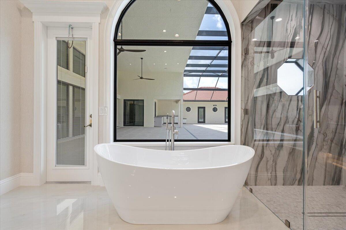 7916 Saddlebrook Drive