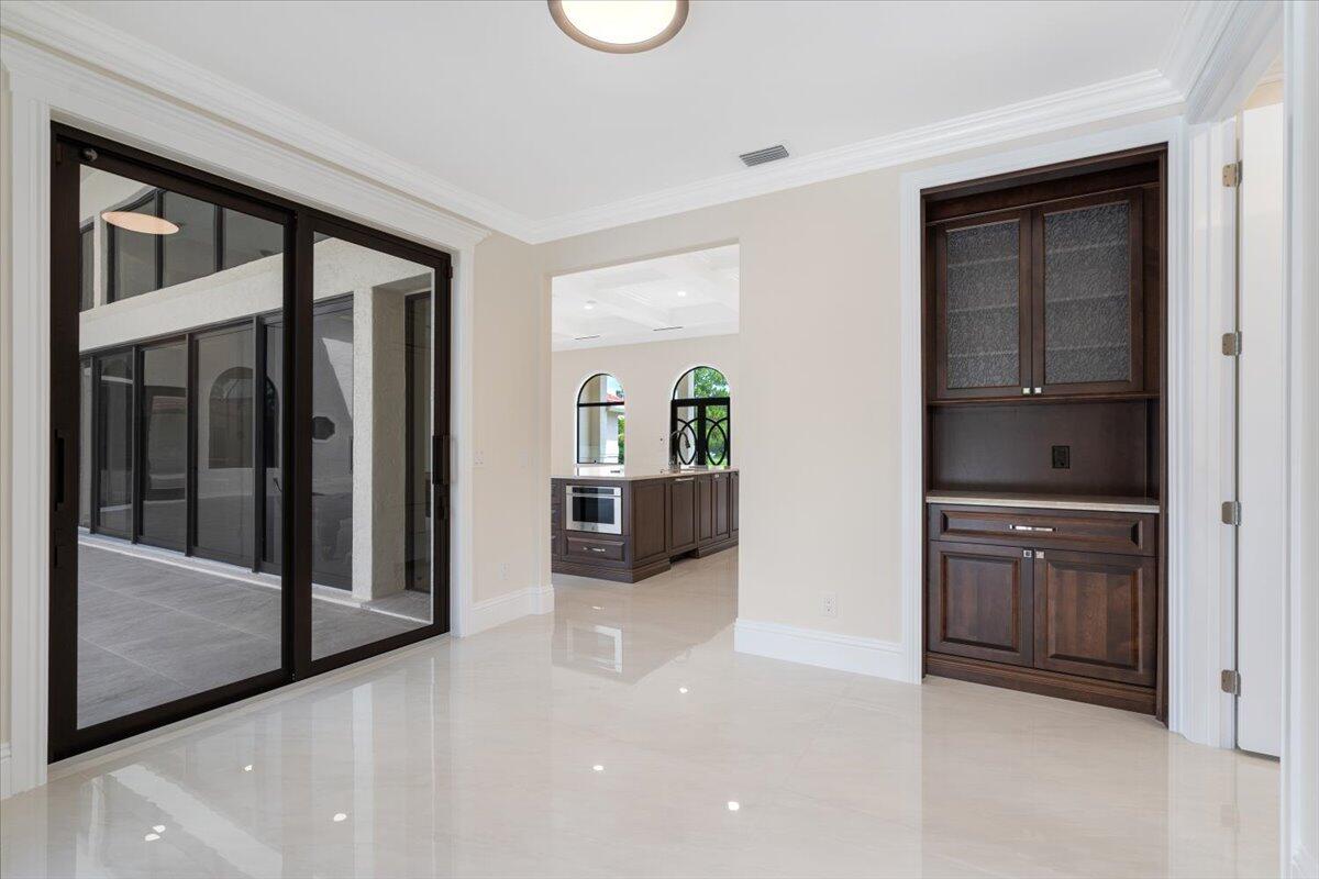 7916 Saddlebrook Drive