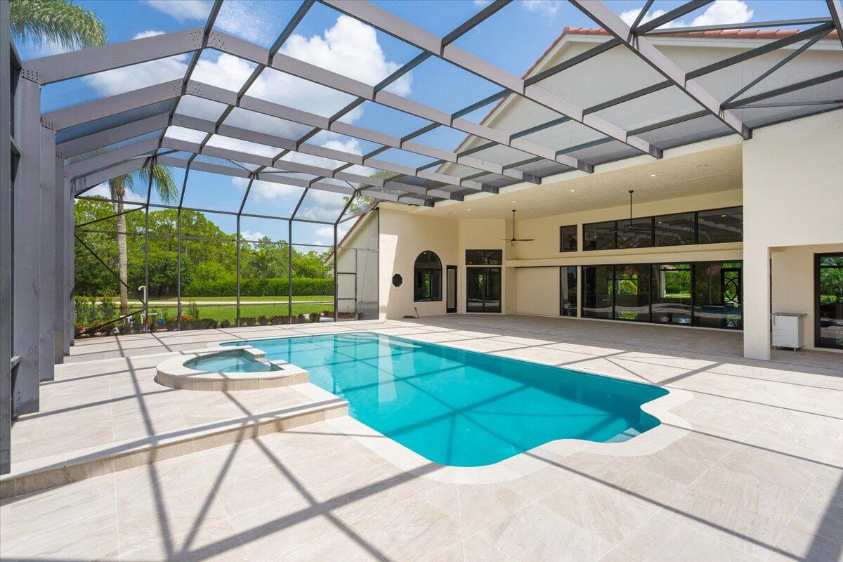 7916 Saddlebrook Drive