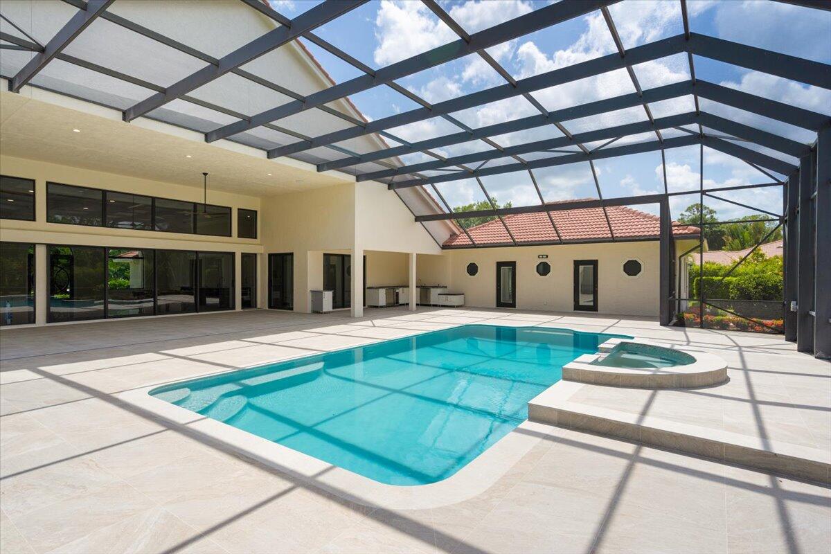 7916 Saddlebrook Drive