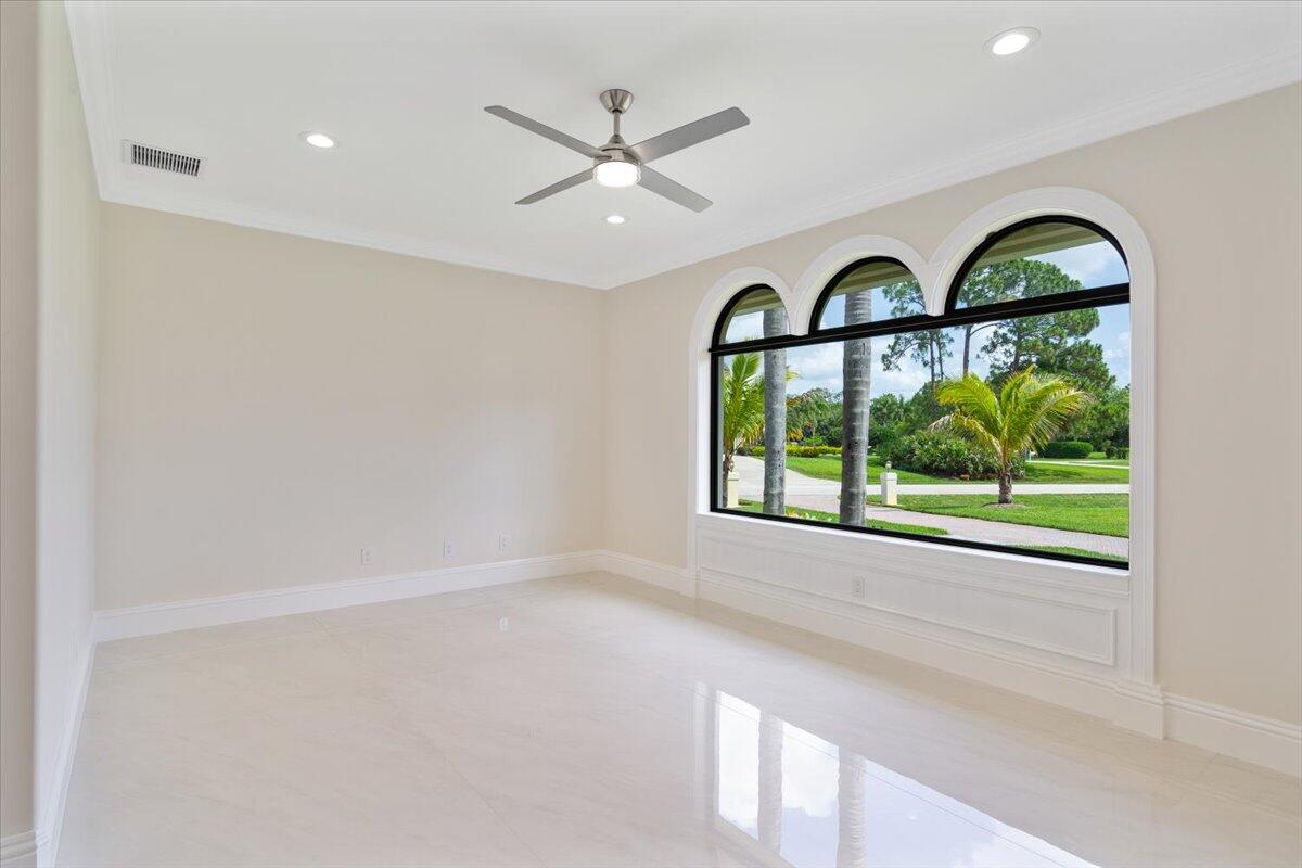 7916 Saddlebrook Drive