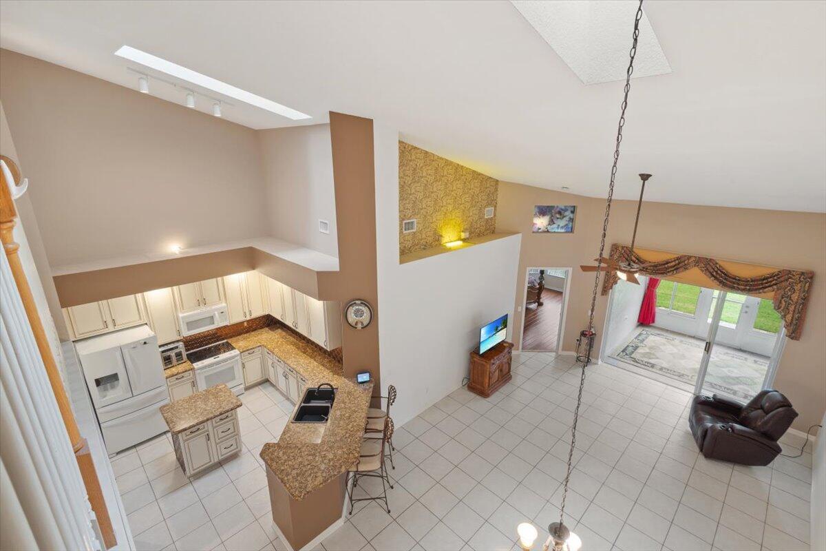 1634 SW Harbour Isles Circle 89