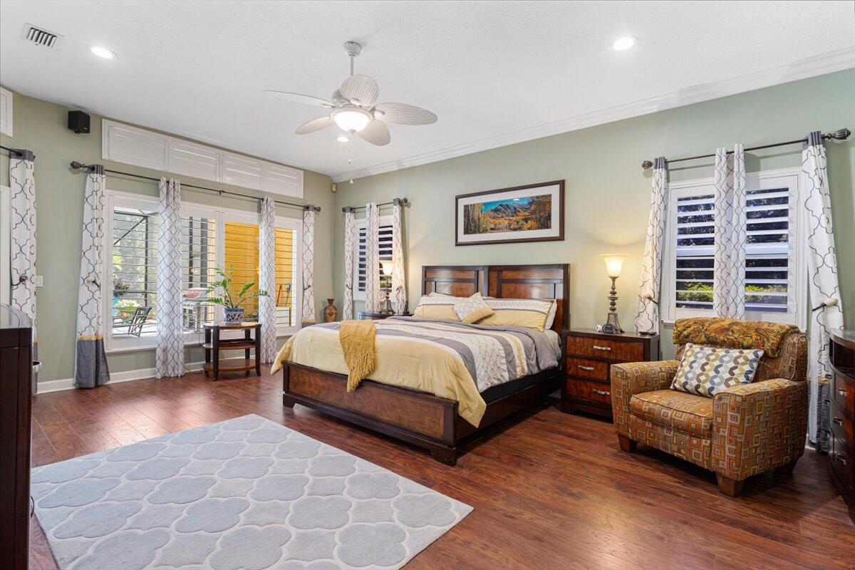 11000 Pine Creek Lane