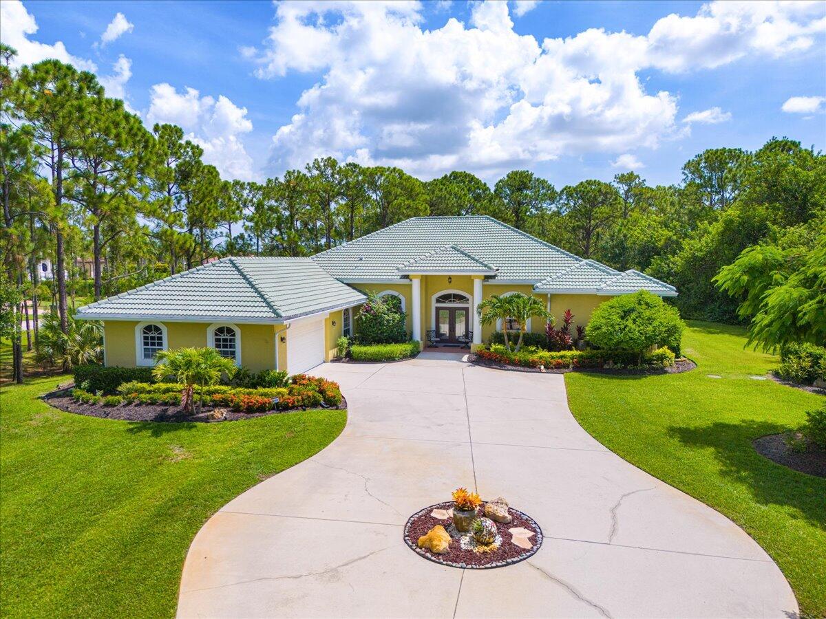 11000 Pine Creek Lane