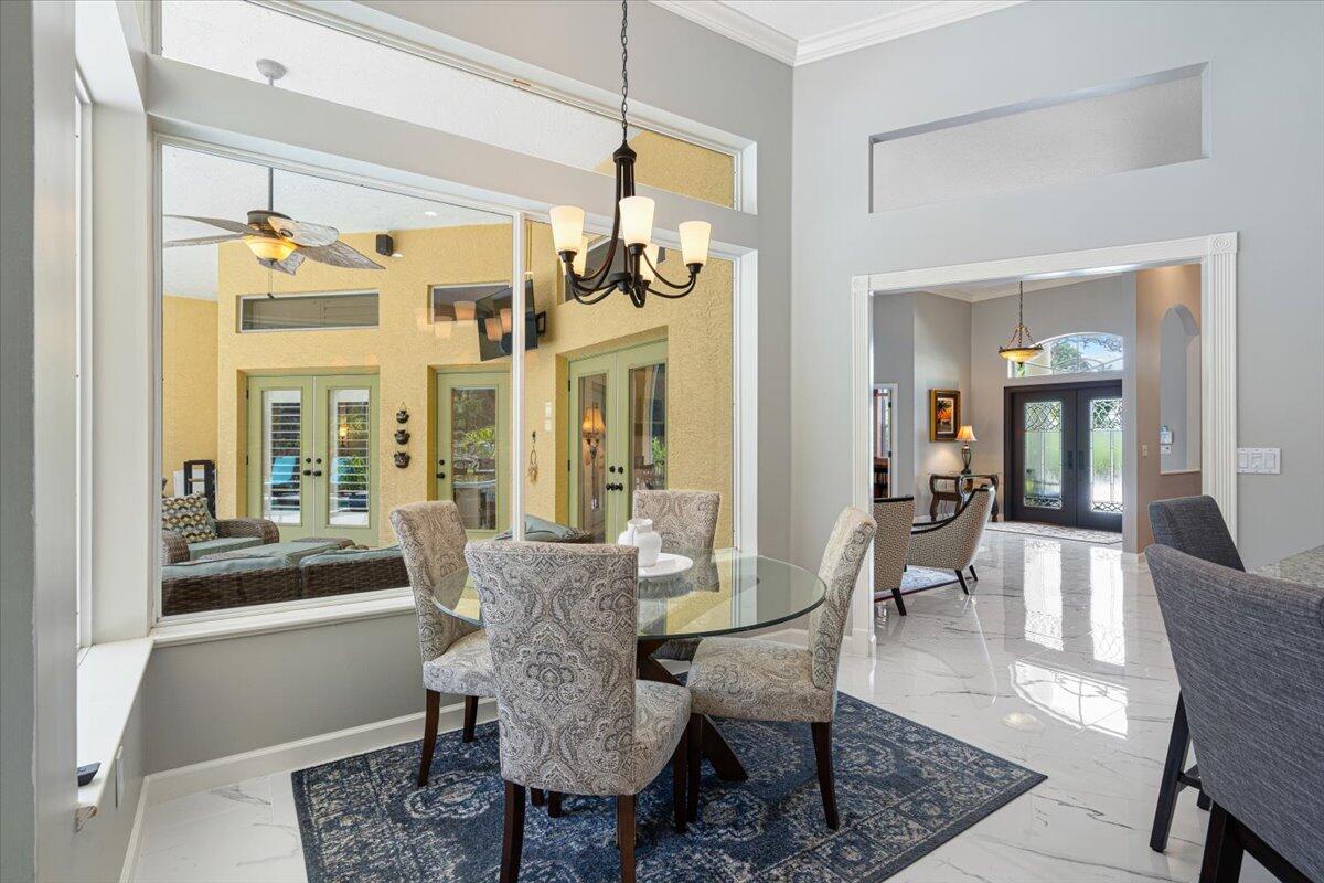 11000 Pine Creek Lane