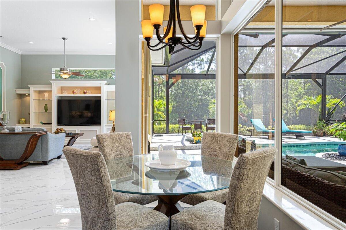 11000 Pine Creek Lane