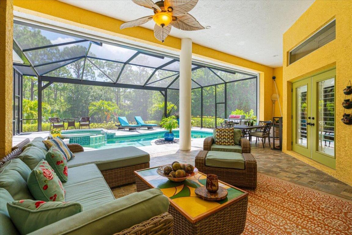 11000 Pine Creek Lane