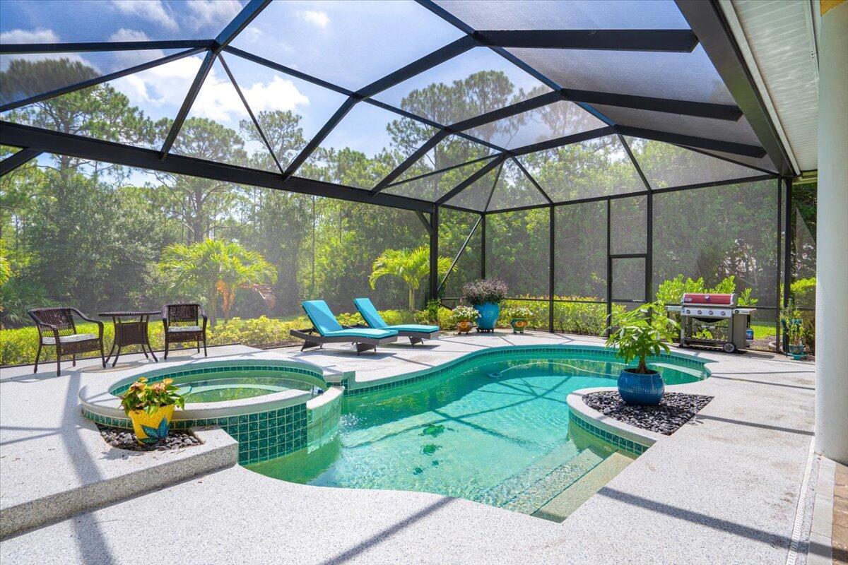 11000 Pine Creek Lane