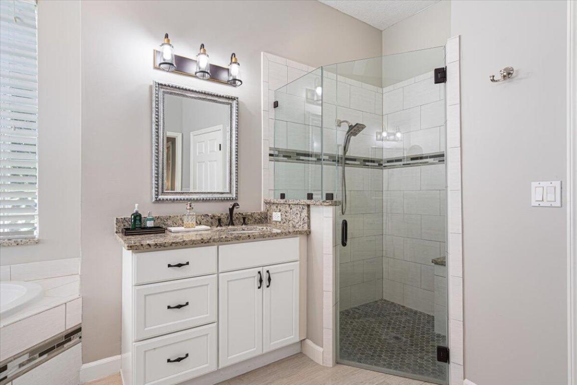 11000 Pine Creek Lane