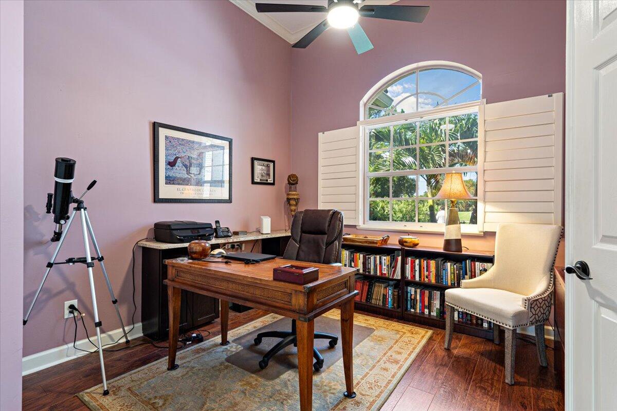 11000 Pine Creek Lane