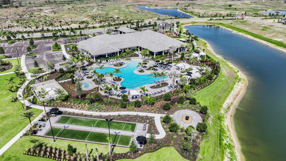 10027 SW Santini Road