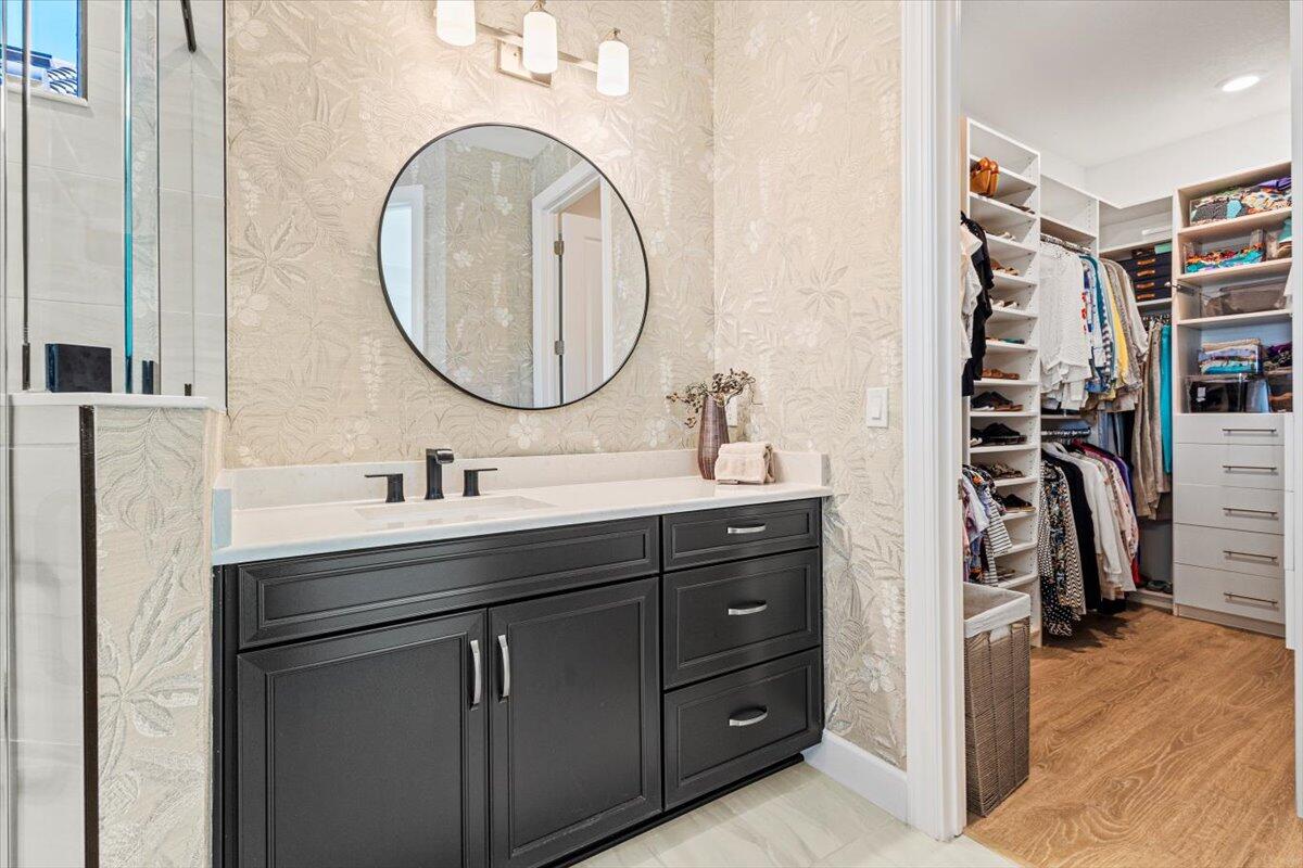 10027 SW Santini Road