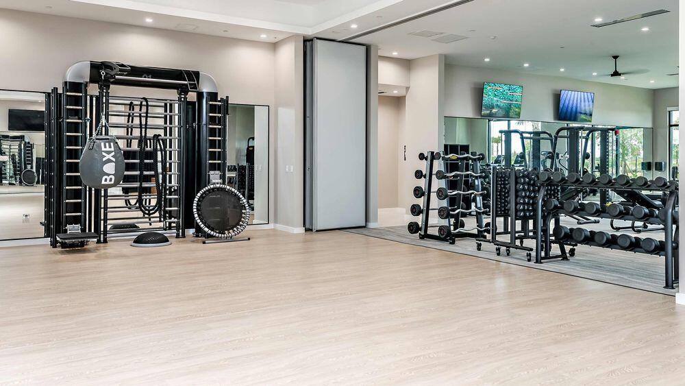 10027 SW Santini Road