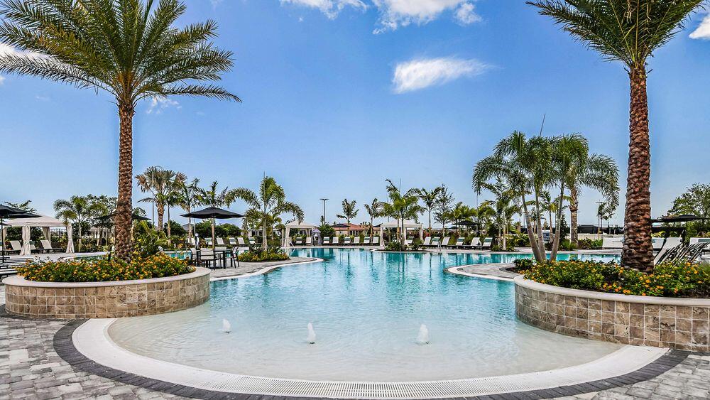 10027 SW Santini Road