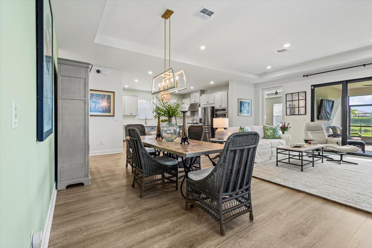 10027 SW Santini Road