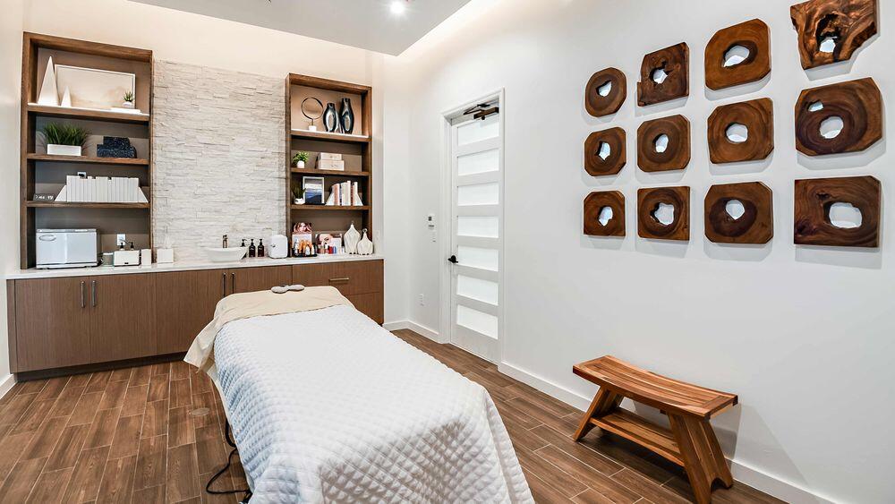 10027 SW Santini Road