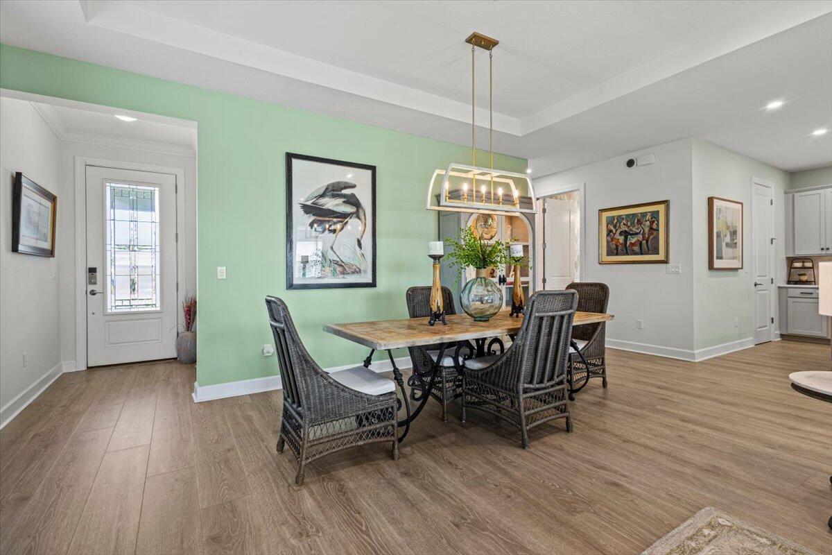 10027 SW Santini Road