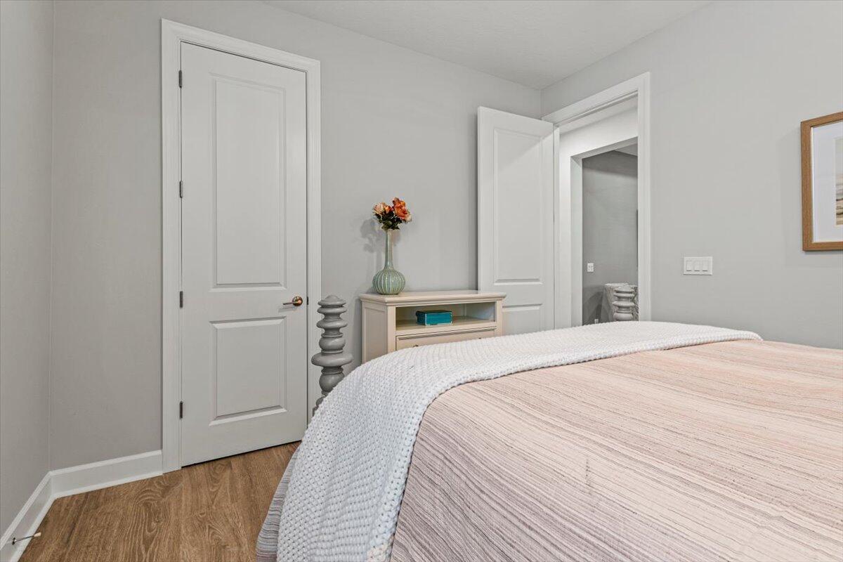 10027 SW Santini Road