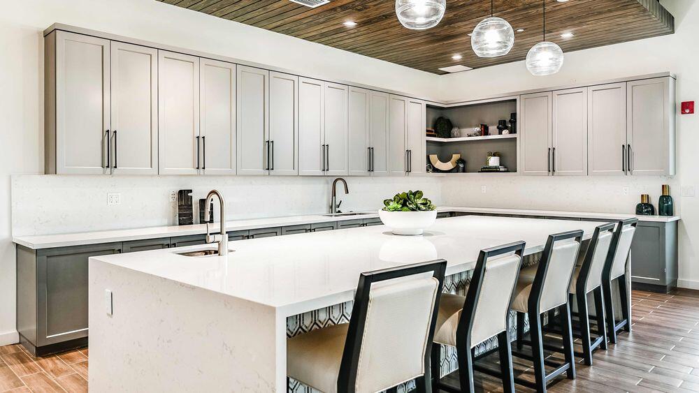 10027 SW Santini Road