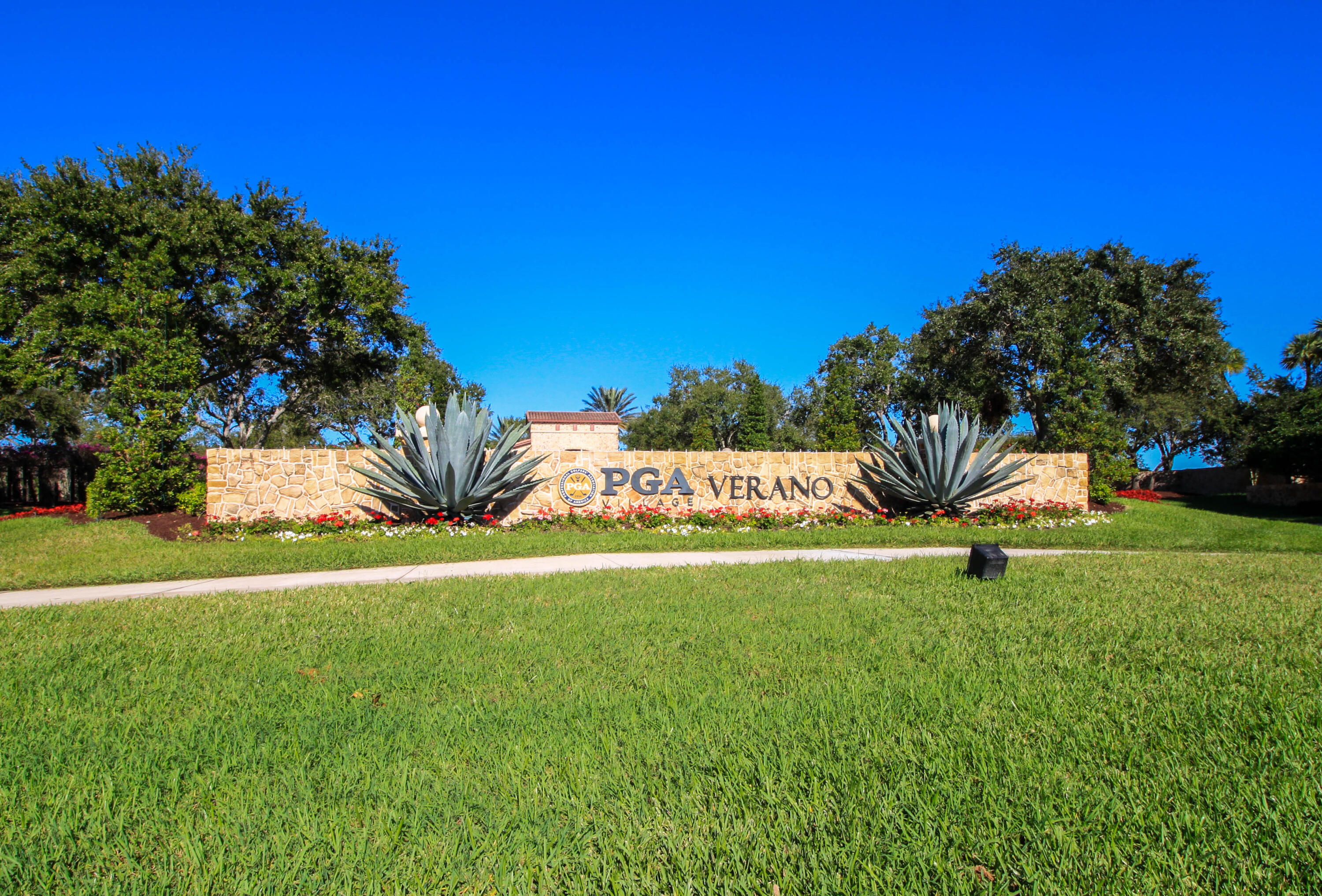 17025 SW Sapri Way