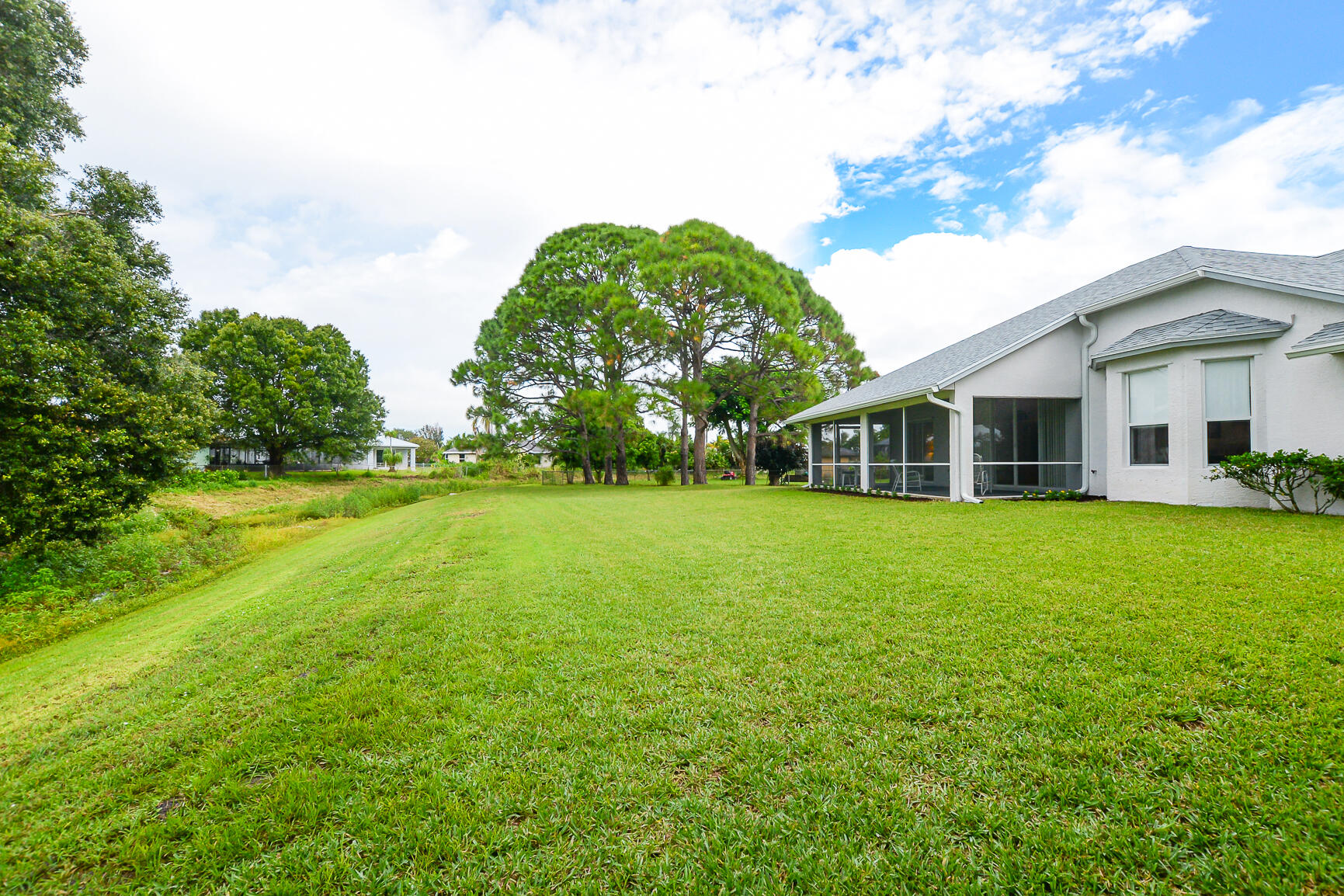311 SE Fisk Road