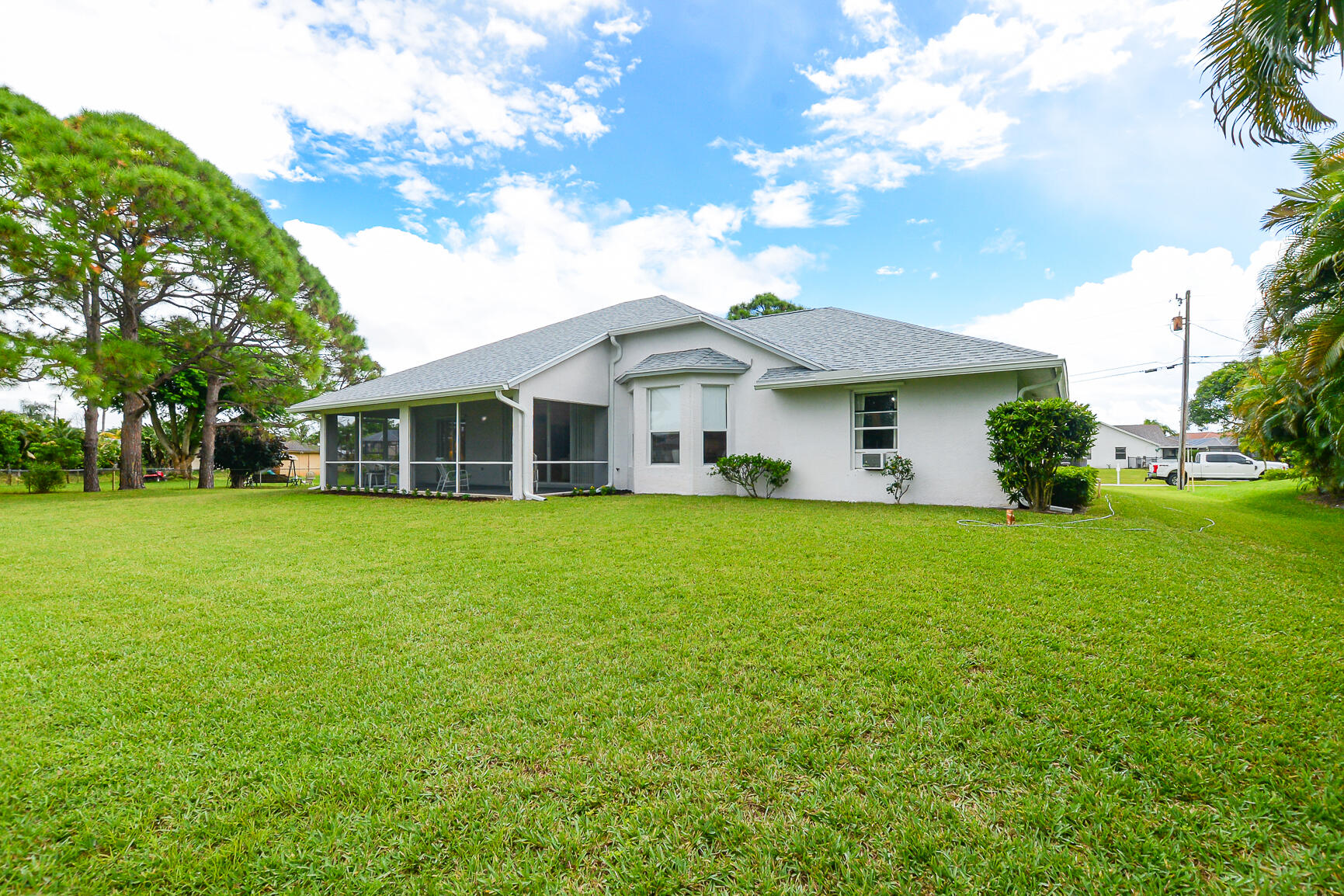 311 SE Fisk Road