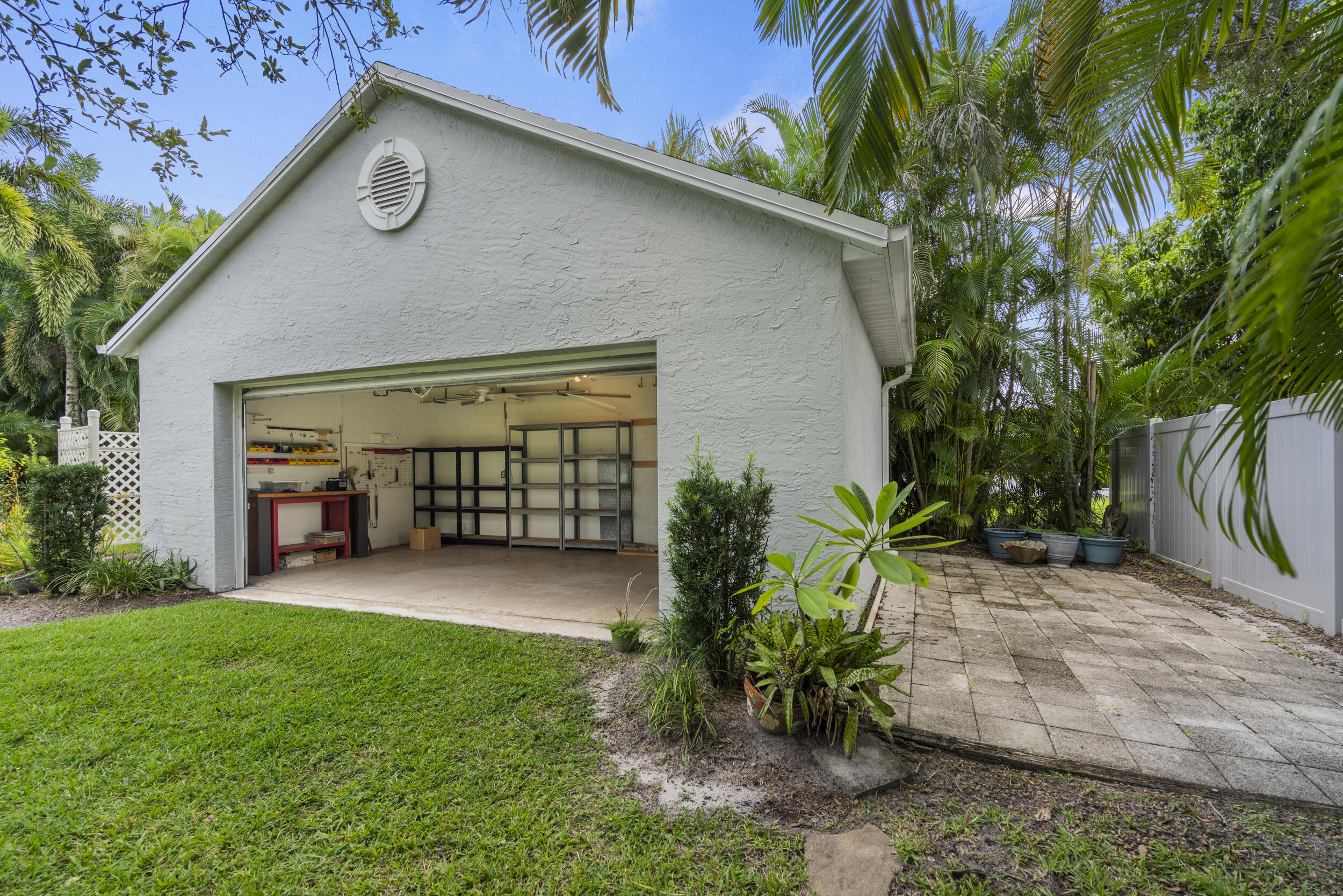 5942 NW Baynard Drive