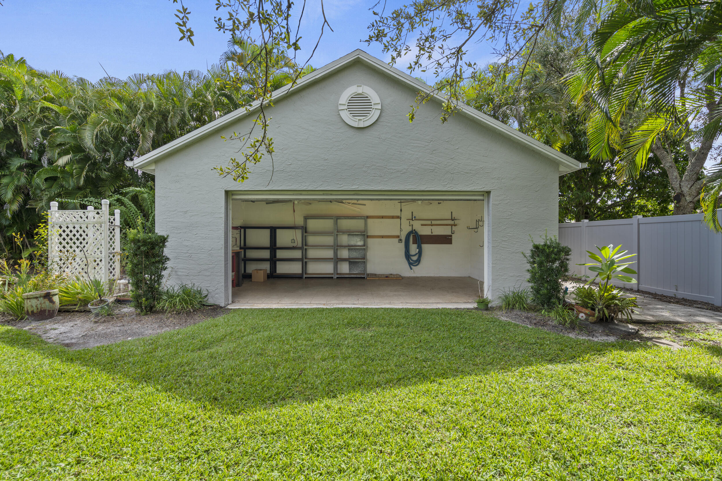 5942 NW Baynard Drive