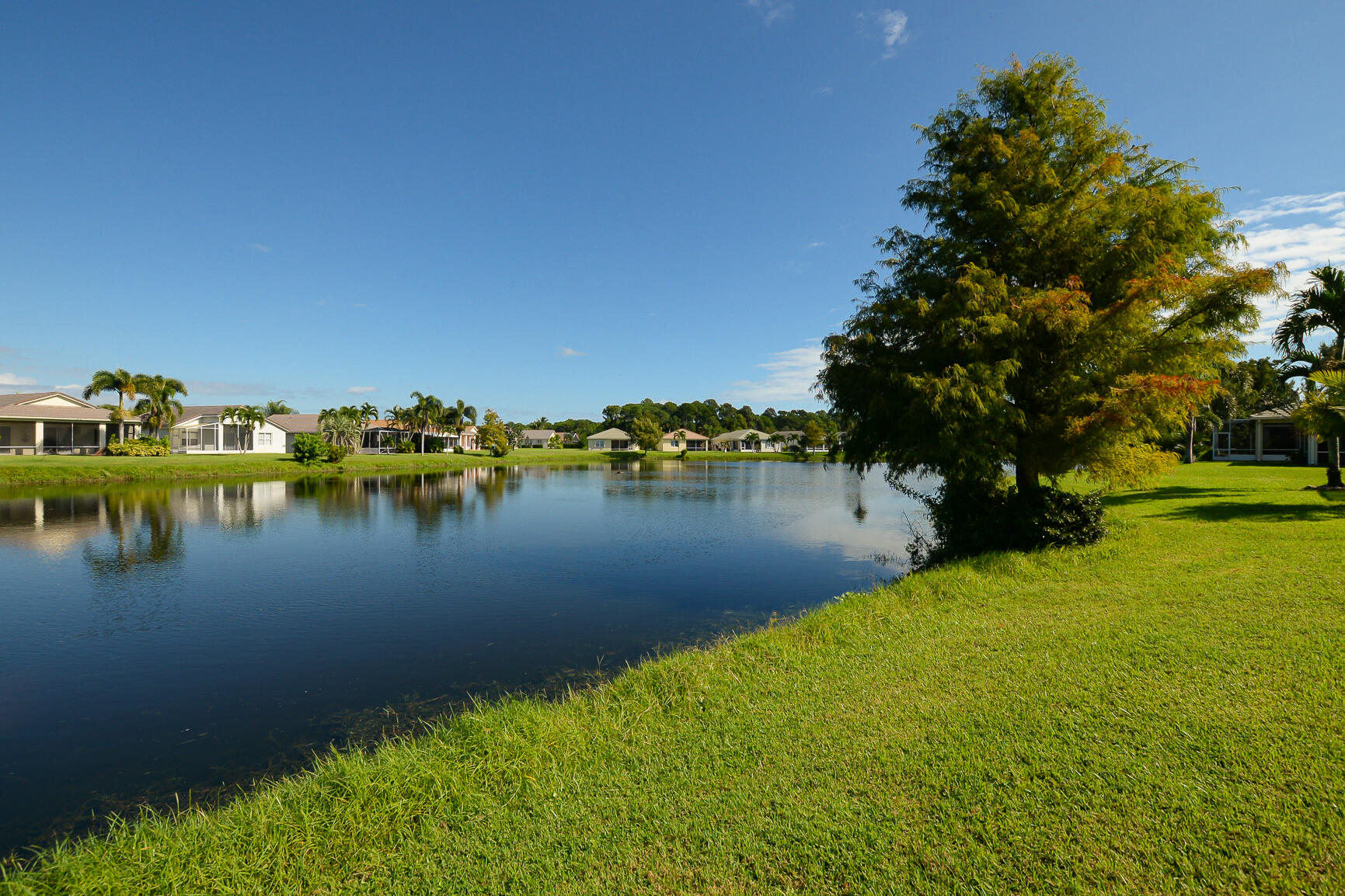 841 SW Rocky Bayou Terrace