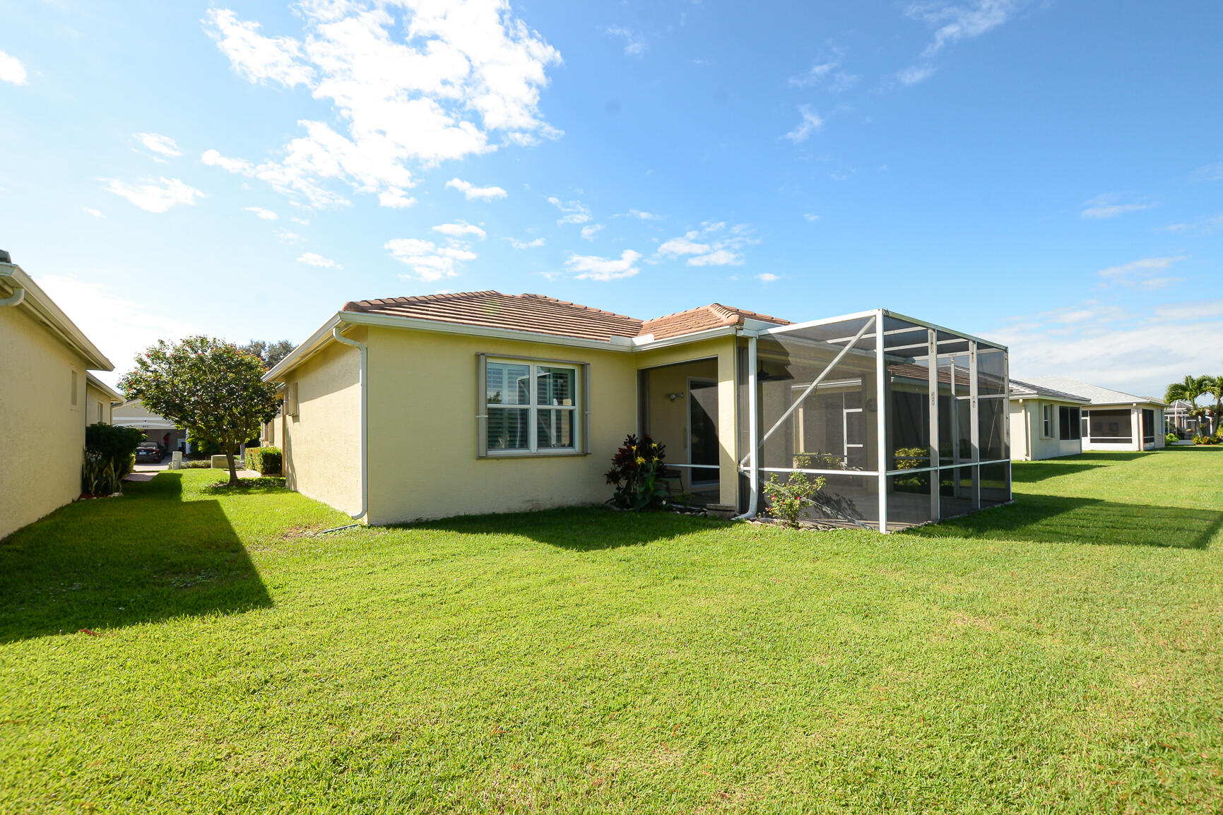 841 SW Rocky Bayou Terrace