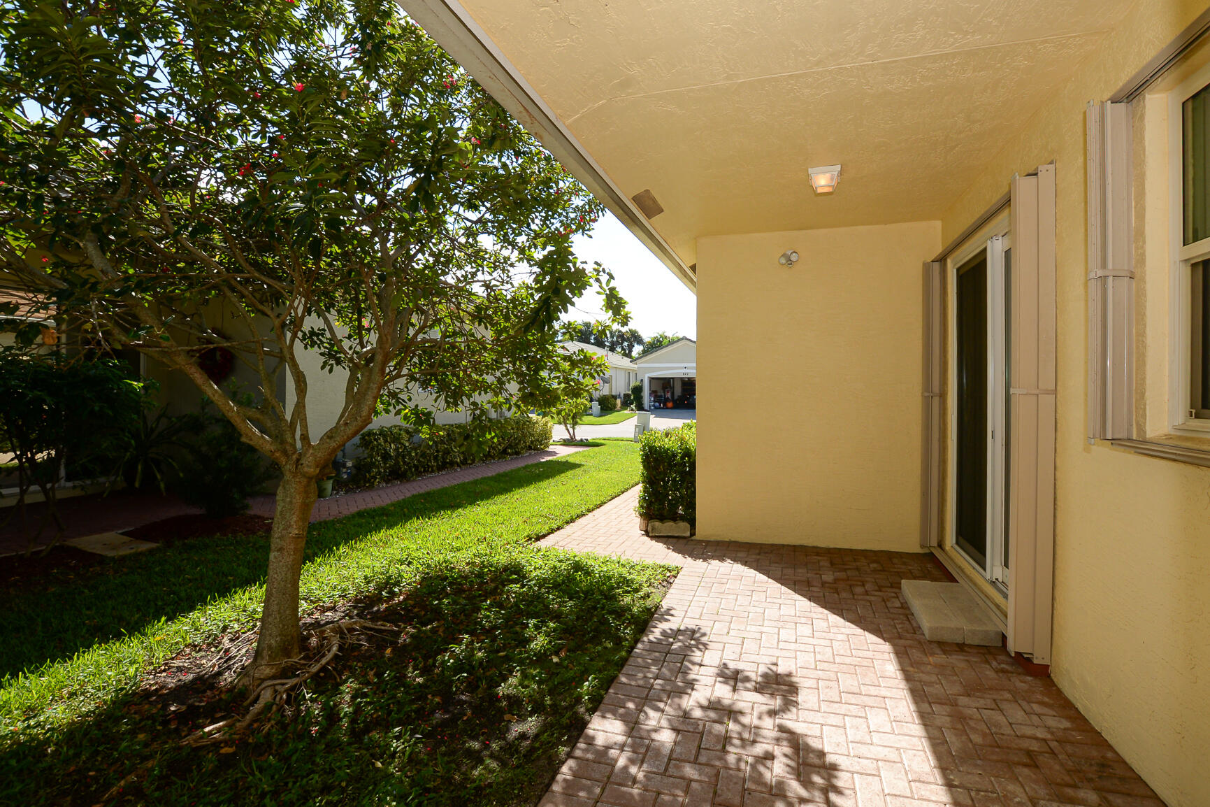 841 SW Rocky Bayou Terrace