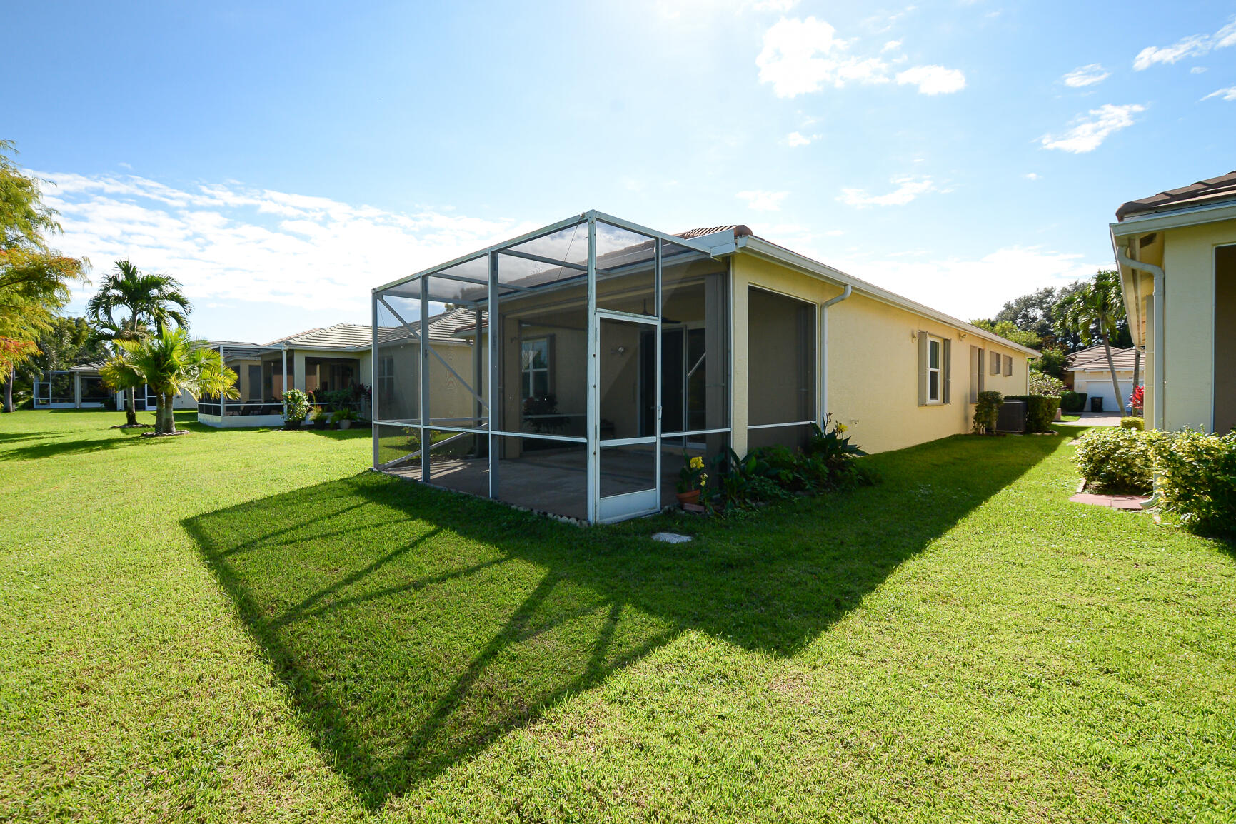 841 SW Rocky Bayou Terrace